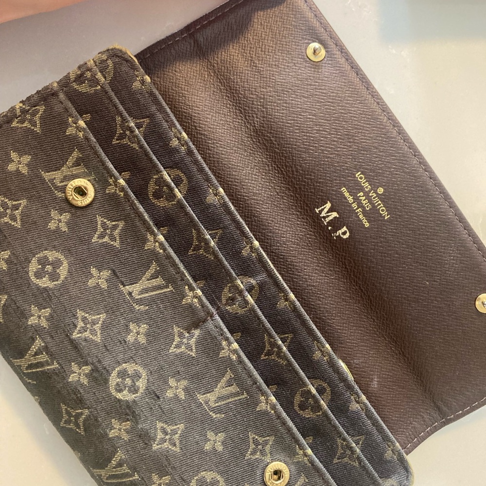 Louis Vuitton Classic Monogram Wallet & Card Holder - Brown - Picture 5 of 8